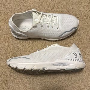 Under Armour Women’s Hovr Sonic 6